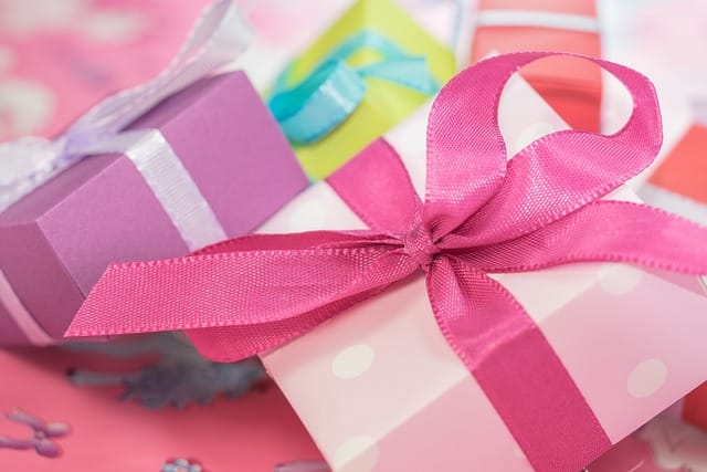 Gift boxes for girls